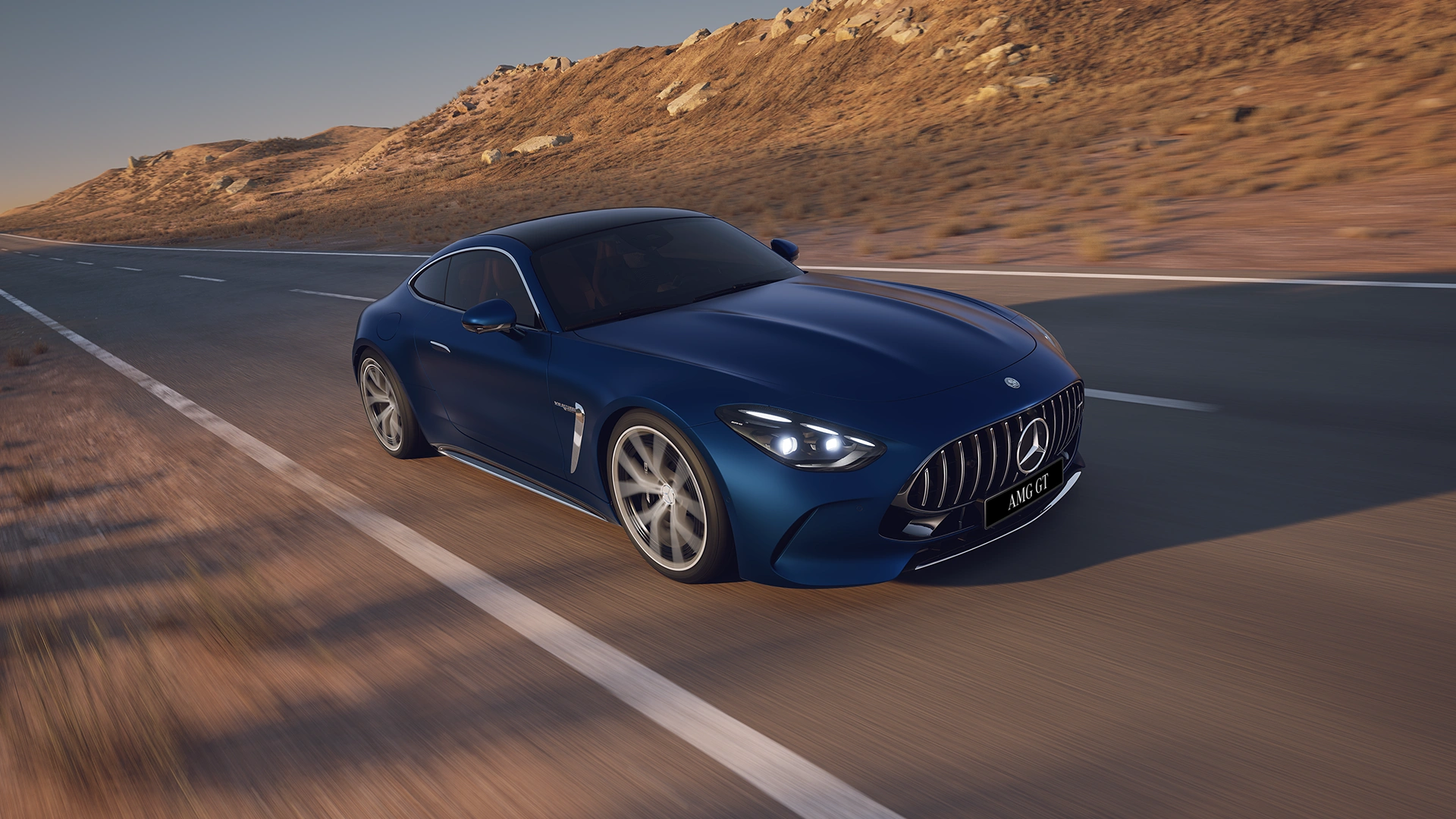 Mercedes-AMG GT maanteel külgvaates