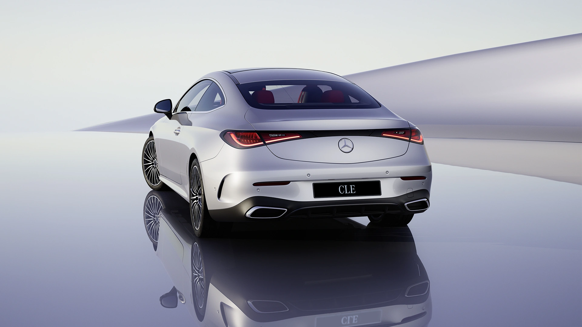 Mercedes-Benz CLE tagavaatest hallil taustal