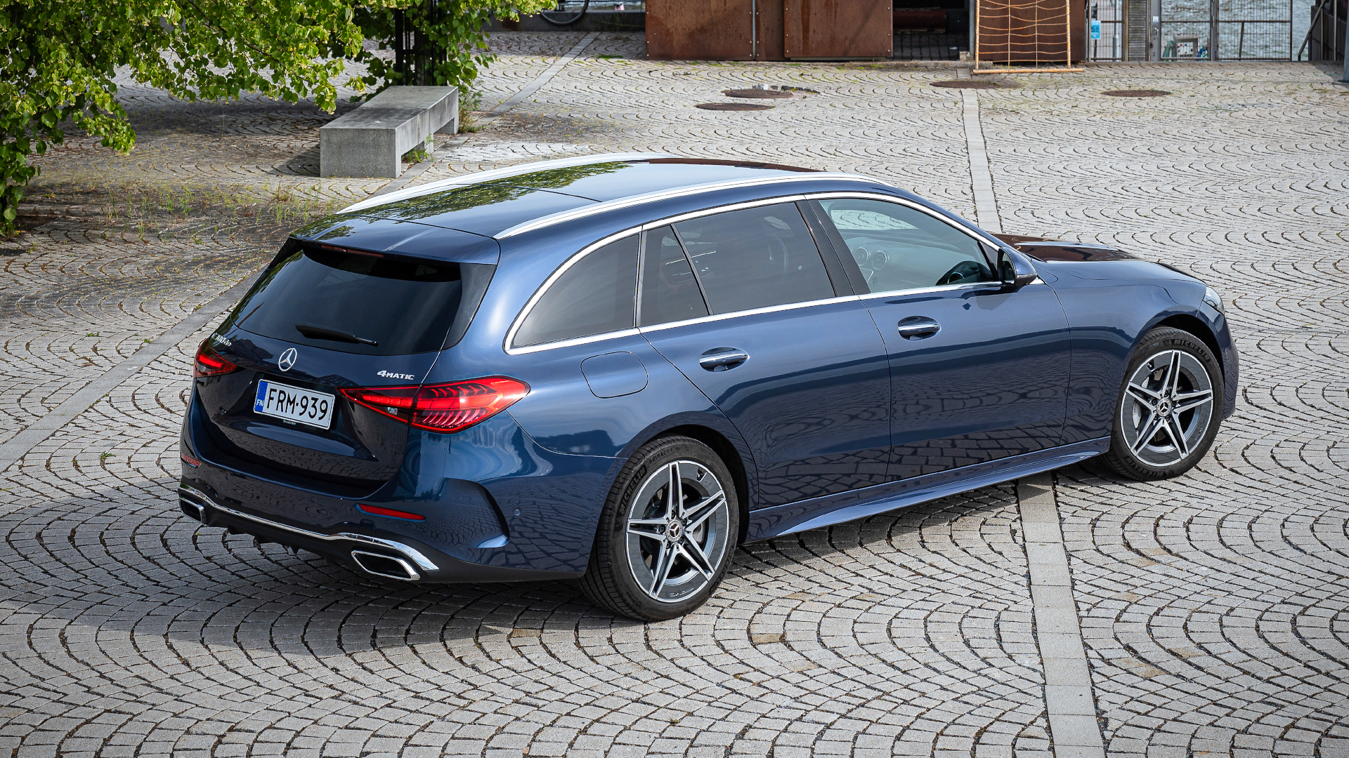 Mercedes-Benz C-klass sedaan ja universaal