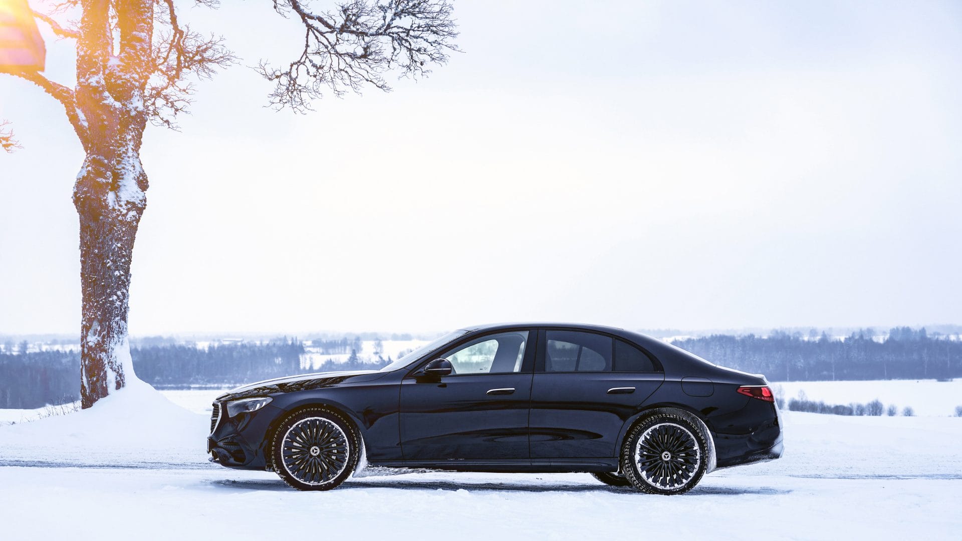 Mercedes-Benz E-klass talvisel teel