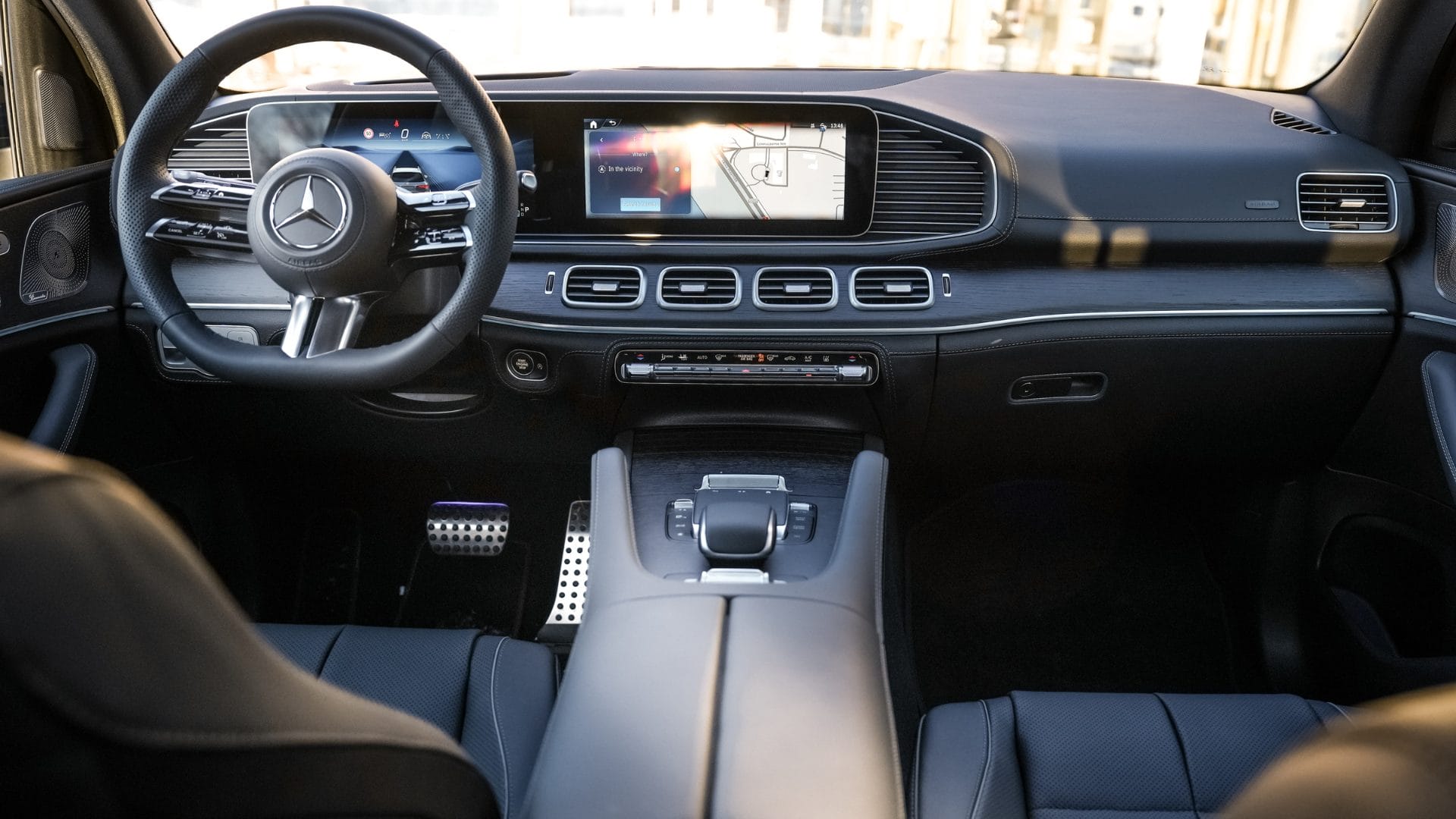 Mercedes-Benz GLS maastur sisevaade