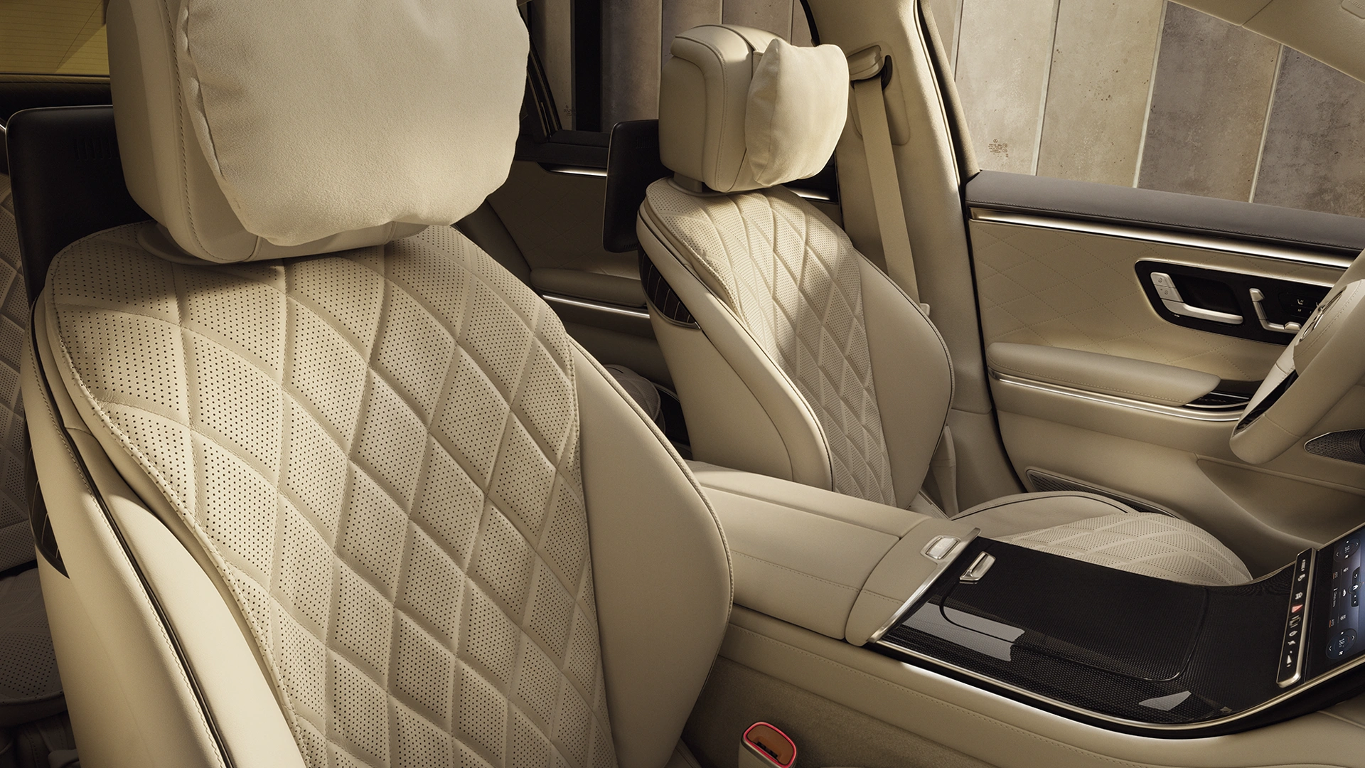 Mercedes-Benz S-klass istmed