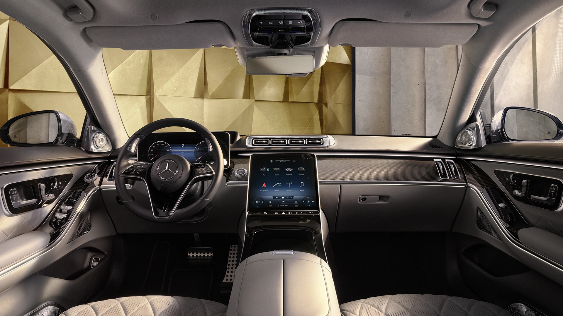 Mercedes_Benz S-klass sisevaade