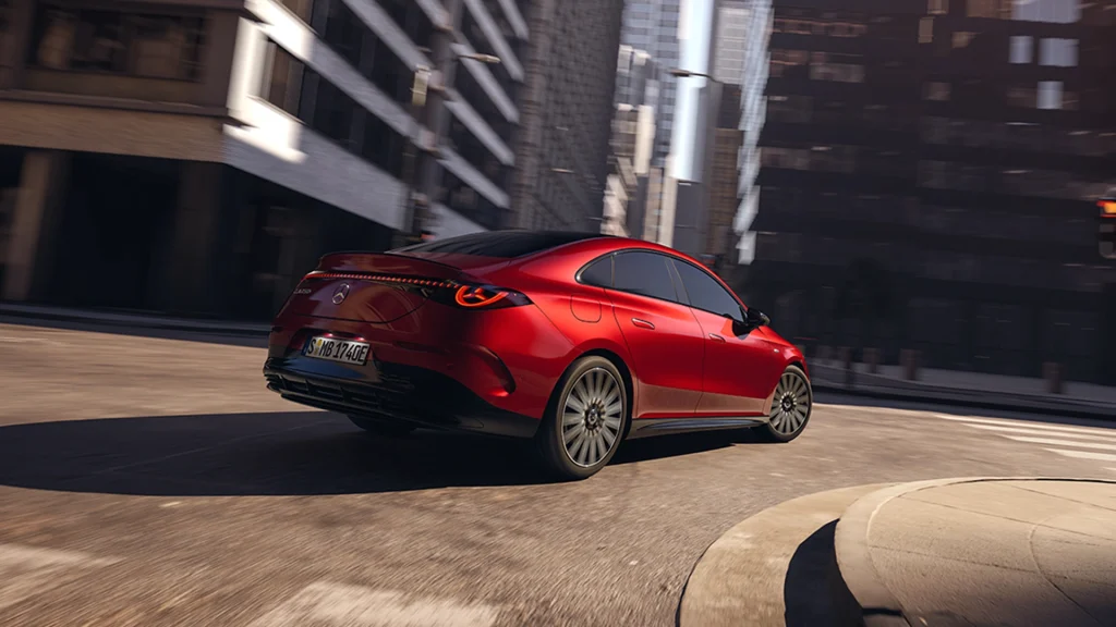 Mercedes-Benz CLA tagantvaates seismas